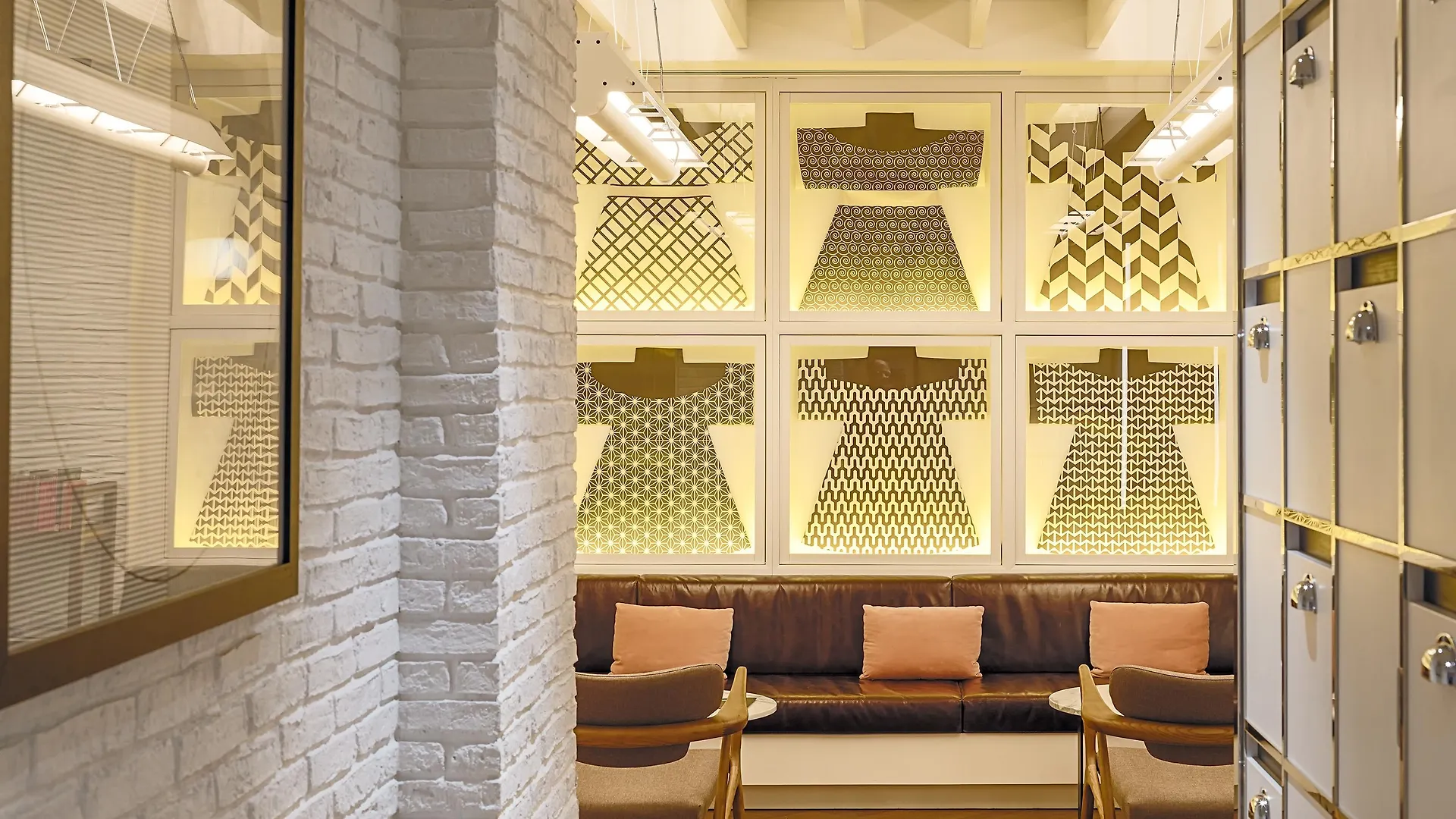 H10 Universitat (Adults Only) Barcelona