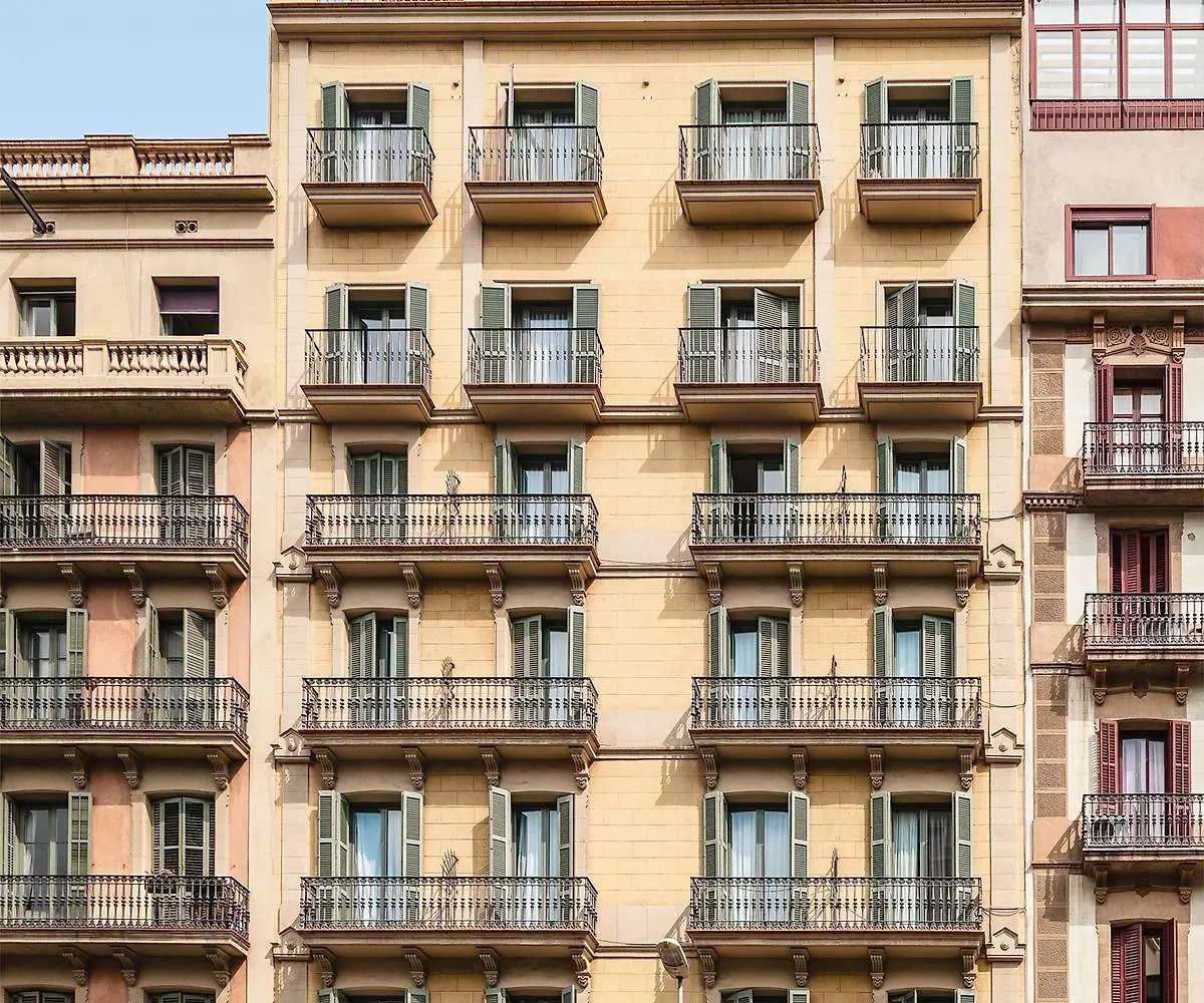 H10 Universitat (Adults Only) Barcelona 4*,