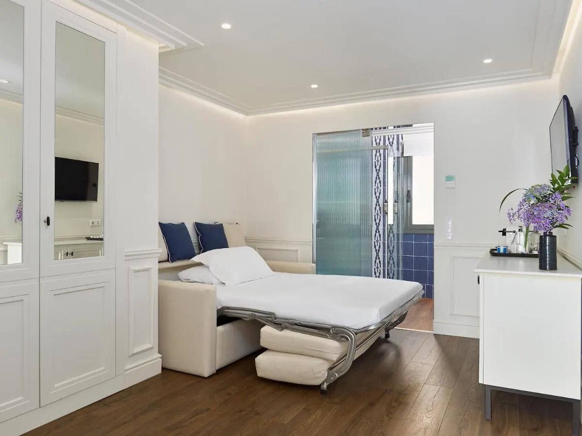 Hotel H10 Universitat (Adults Only) Barcelona