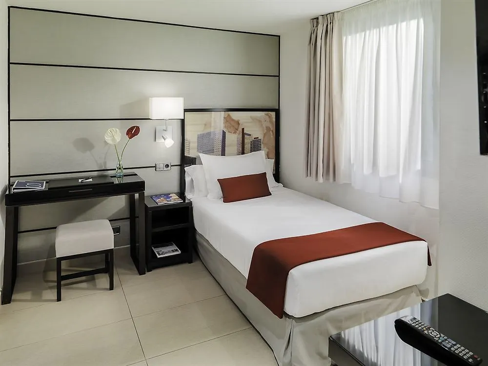 H10 Universitat (Adults Only) Barcelona Hotell